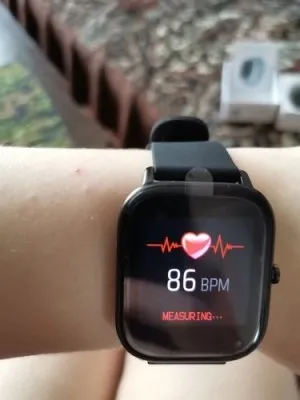Montre Connectée Sportive - SportWatch™