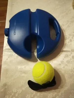 Dispositif d'Entraînement De Tennis